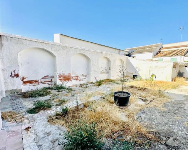 4 soveværelse Byhus til salg i Sierra de Yeguas med garage - € 129.000 (Ref: 9180105)