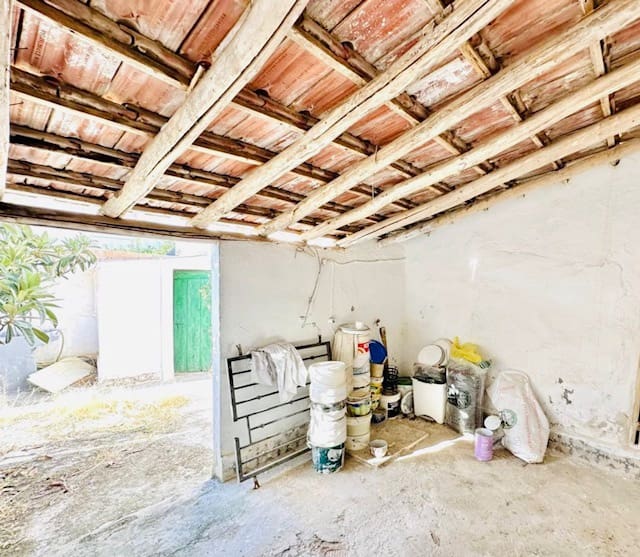 4 soveværelse Byhus til salg i Sierra de Yeguas med garage - € 129.000 (Ref: 9180105)