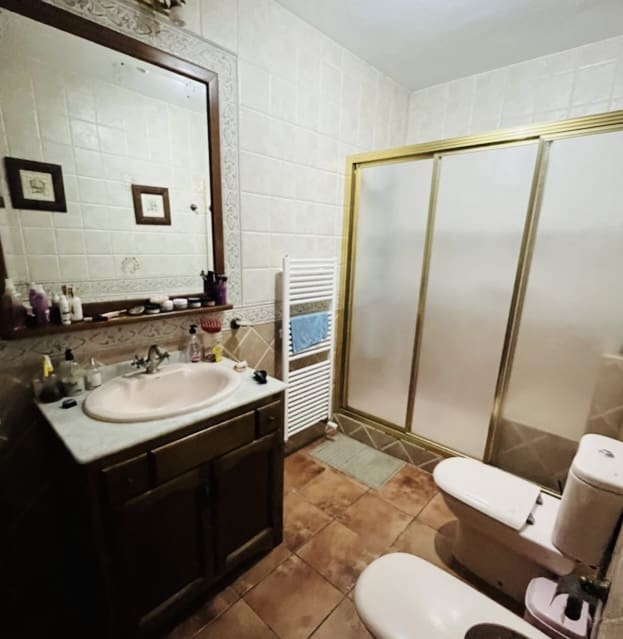 8 soveværelse Finca/Landehus til salg i Antequera med swimmingpool garage - € 430.000 (Ref: 9209545)