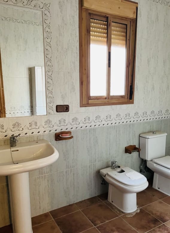 8 soveværelse Finca/Landehus til salg i Antequera med swimmingpool garage - € 430.000 (Ref: 9209545)