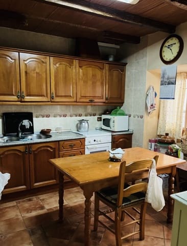 8 soveværelse Finca/Landehus til salg i Antequera med swimmingpool garage - € 430.000 (Ref: 9209545)