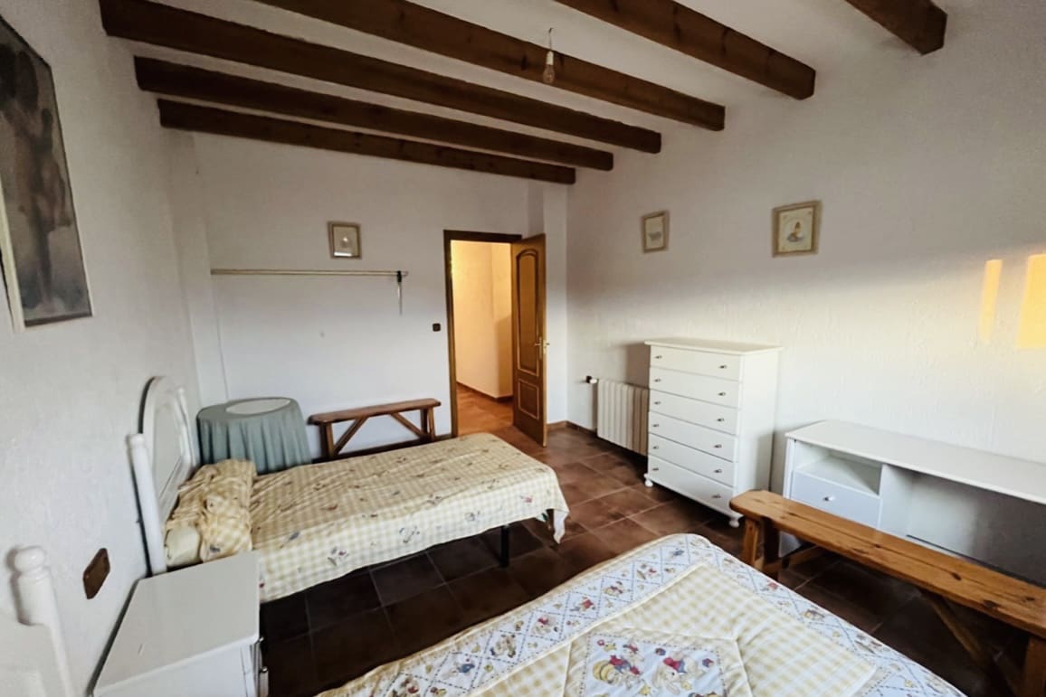 8 soveværelse Finca/Landehus til salg i Antequera med swimmingpool garage - € 430.000 (Ref: 9209545)