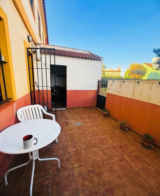 3 soveværelse Byhus til salg i Fuente de Piedra med swimmingpool - € 139.000 (Ref: 9215770)