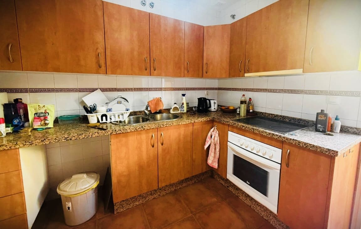 3 soveværelse Byhus til salg i Fuente de Piedra med swimmingpool - € 139.000 (Ref: 9215770)