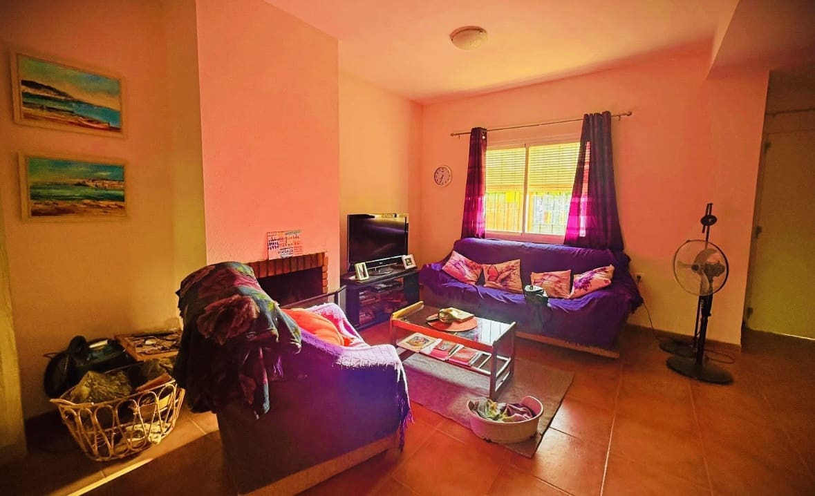 3 soveværelse Byhus til salg i Fuente de Piedra med swimmingpool - € 139.000 (Ref: 9215770)