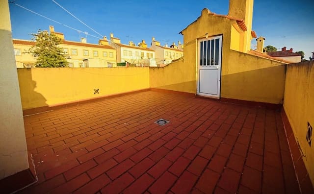 3 camera da letto Casa in vendita in Fuente de Piedra con piscina - 139.000 € (Rif: 9215770)