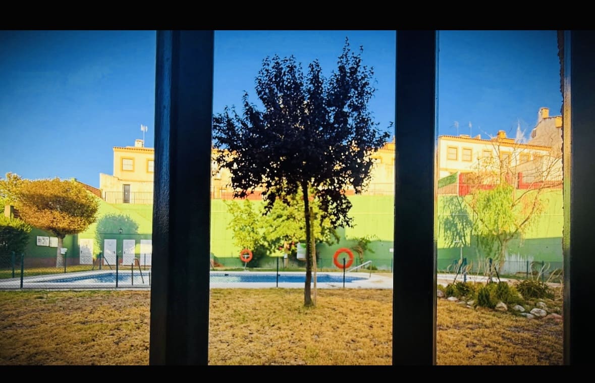 3 soveværelse Byhus til salg i Fuente de Piedra med swimmingpool - € 139.000 (Ref: 9215770)