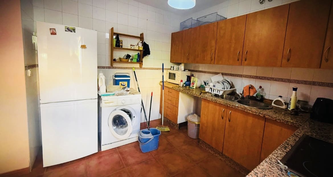 3 soveværelse Byhus til salg i Fuente de Piedra med swimmingpool - € 139.000 (Ref: 9215770)