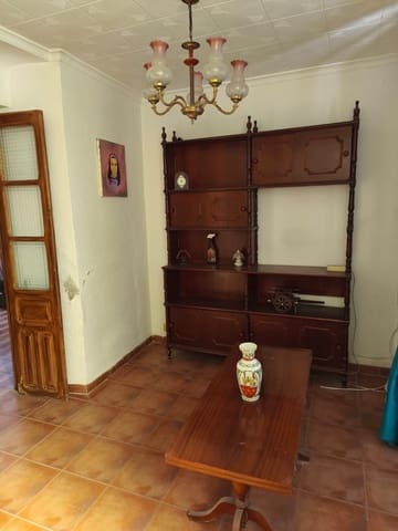 3 bedroom Townhouse for sale in Cuevas de San Marcos - € 48,000 (Ref: 9227992)
