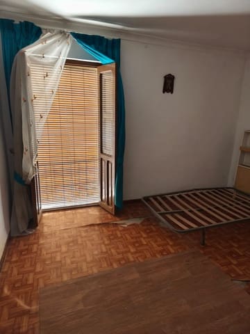 3 bedroom Townhouse for sale in Cuevas de San Marcos - € 48,000 (Ref: 9227992)