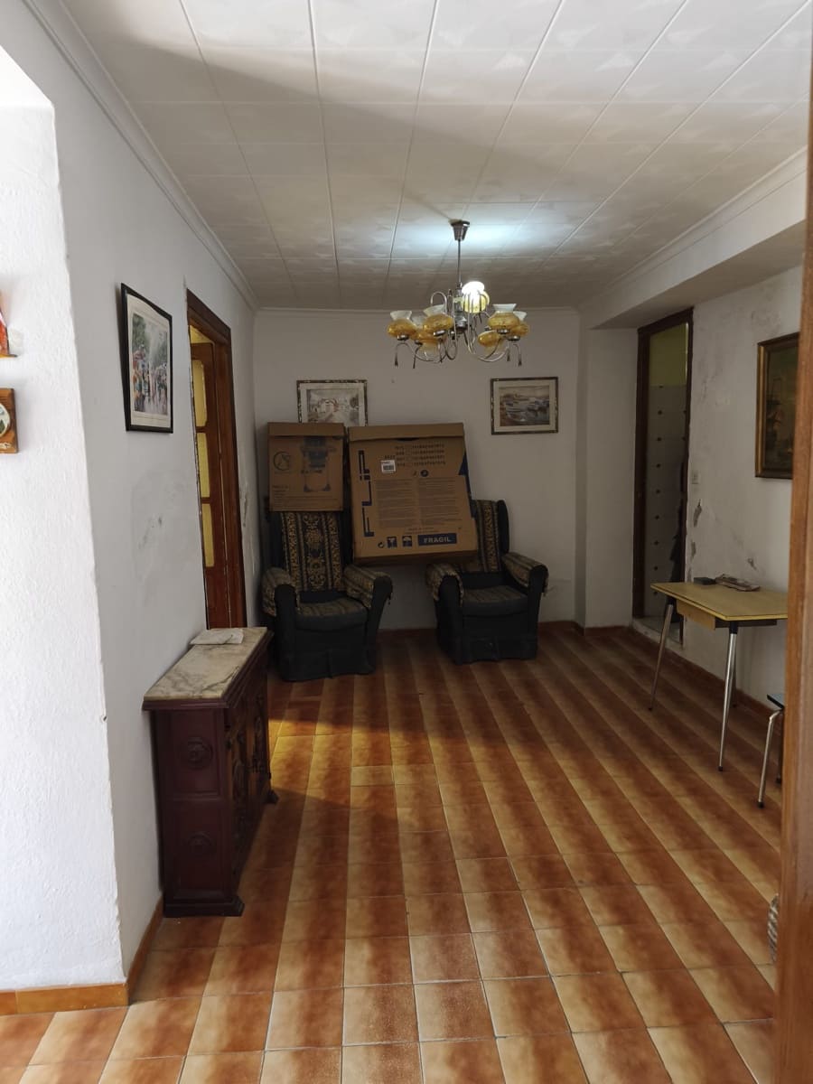 3 soveværelse Byhus til salg i Cuevas de San Marcos - € 48.000 (Ref: 9227992)