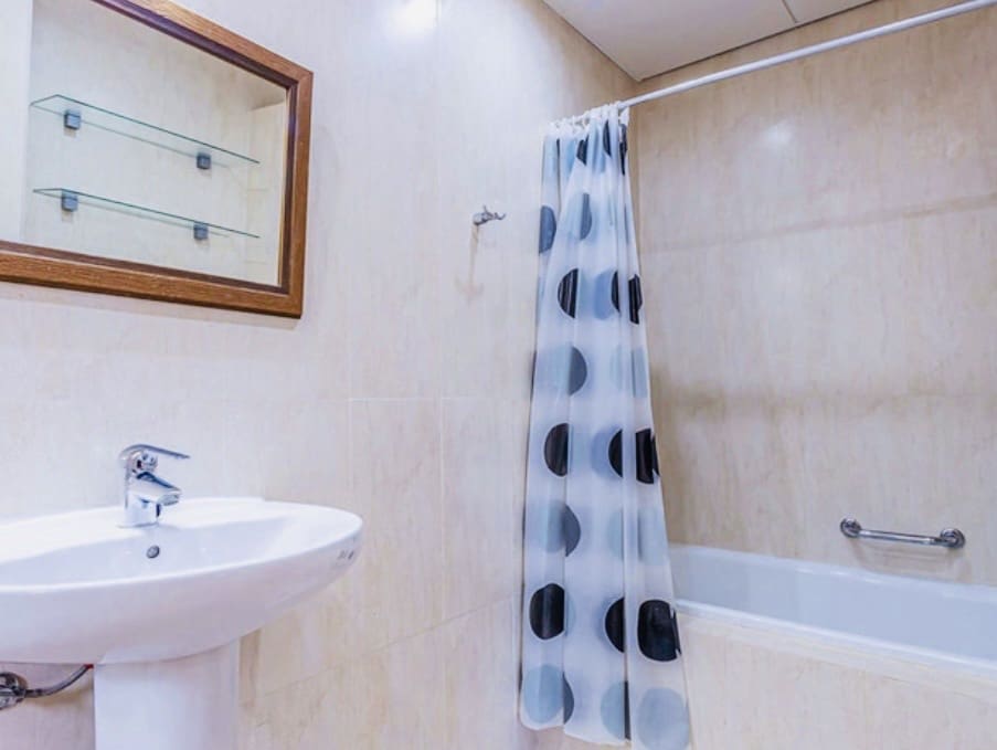 5 sovrum Finca/Hus på landet till salu i Iznajar med pool garage - 560 000 € (Ref: 9283142)