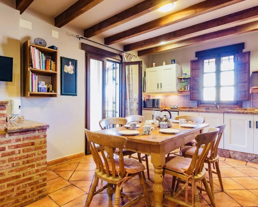 5 sovrum Finca/Hus på landet till salu i Iznajar med pool garage - 560 000 € (Ref: 9283142)