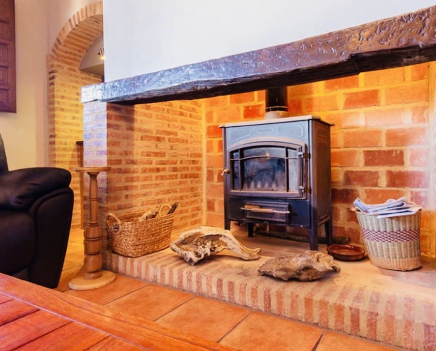 5 sovrum Finca/Hus på landet till salu i Iznajar med pool garage - 560 000 € (Ref: 9283142)