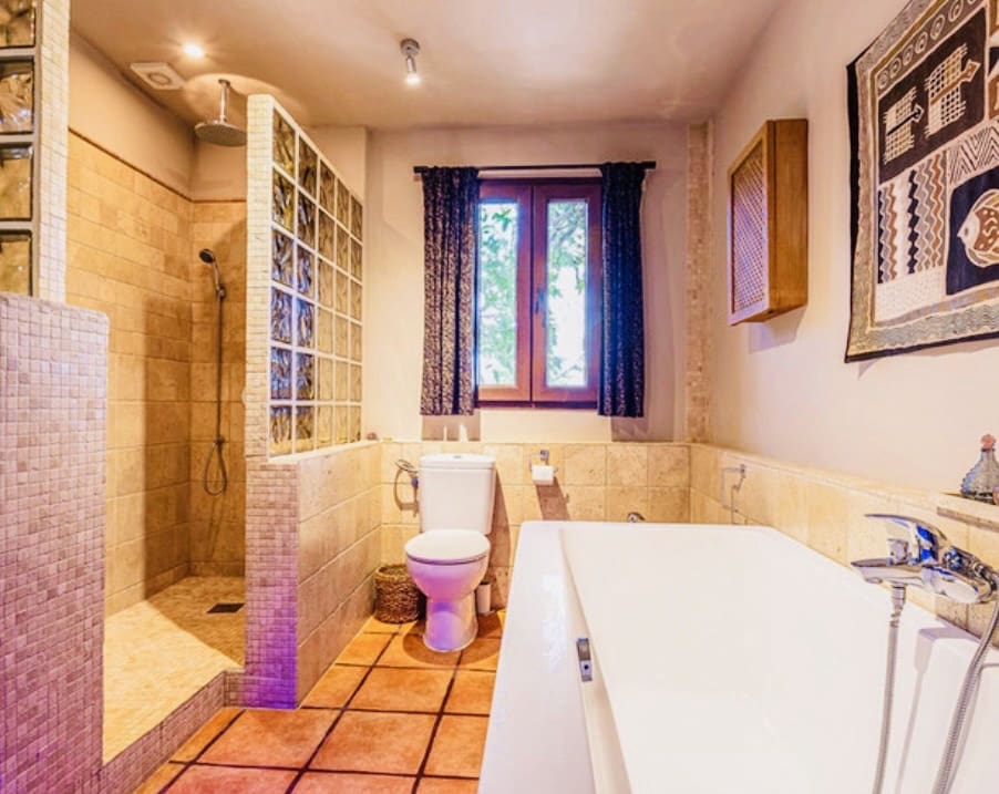 5 sovrum Finca/Hus på landet till salu i Iznajar med pool garage - 560 000 € (Ref: 9283142)