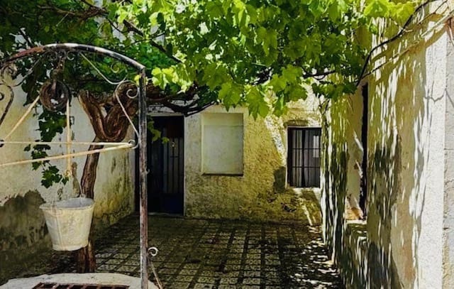 3 chambre Maison de Ville à vendre à Alfarnate - 105 000 € (Ref: 9289801)