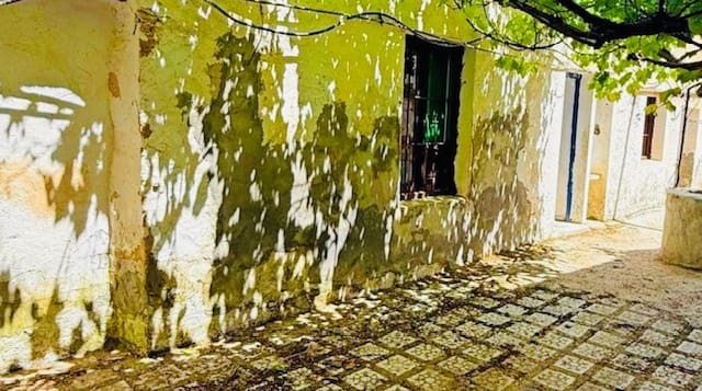 3 chambre Maison de Ville à vendre à Alfarnate - 105 000 € (Ref: 9289801)