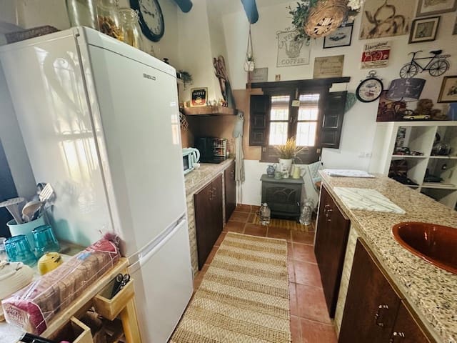 2 soverom Finca/Herregård til salgs i Antequera - € 165 000 (Ref: 9319992)