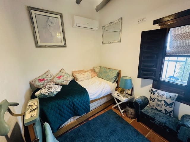 2 soverom Finca/Herregård til salgs i Antequera - € 165 000 (Ref: 9319992)