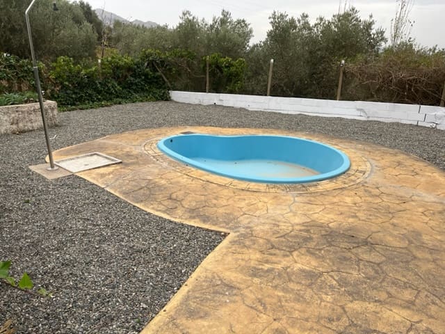 6 soverom Finca/Herregård til salgs i Villanueva del Trabuco med svømmebasseng - € 380 000 (Ref: 9330997)