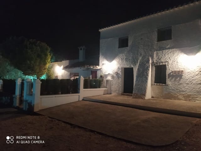 6 soverom Finca/Herregård til salgs i Villanueva del Trabuco med svømmebasseng - € 380 000 (Ref: 9330997)