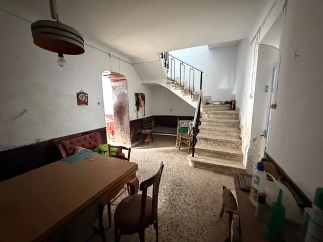 4 soveværelse Byhus til salg i Fuente de Piedra - € 59.500 (Ref: 9338577)