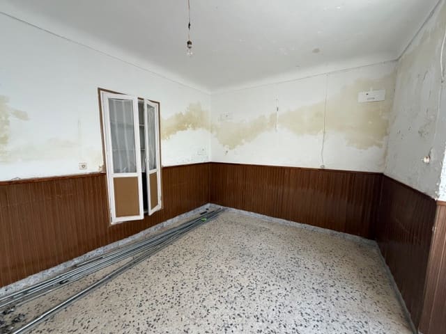 4 soveværelse Byhus til salg i Fuente de Piedra - € 59.500 (Ref: 9338577)