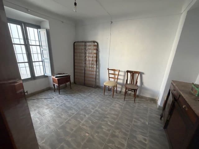 4 soveværelse Byhus til salg i Fuente de Piedra - € 59.500 (Ref: 9338577)