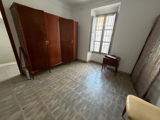 4 soveværelse Byhus til salg i Fuente de Piedra - € 59.500 (Ref: 9338577)