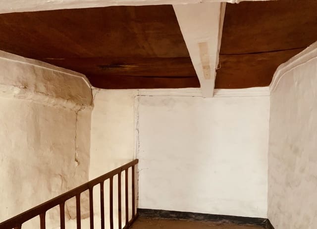 5 soverom Hus til salgs i Iznájar - € 90 000 (Ref: 9345680)