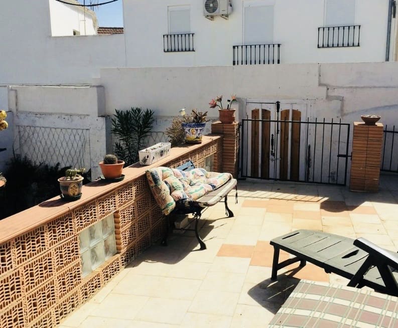 4 soveværelse Byhus til salg i Fuente de Piedra - € 149.950 (Ref: 9349948)