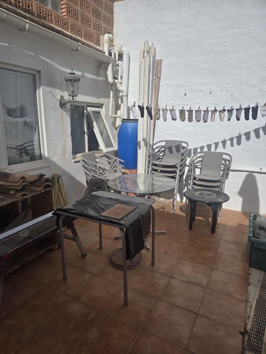 4 soveværelse Byhus til salg i Fuente de Piedra - € 149.950 (Ref: 9349948)