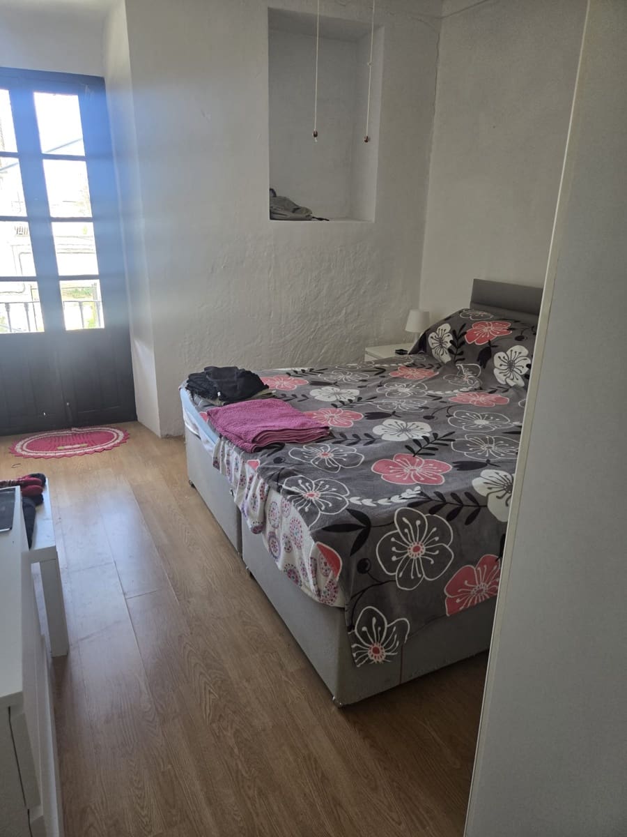 4 soveværelse Byhus til salg i Fuente de Piedra - € 149.950 (Ref: 9349948)