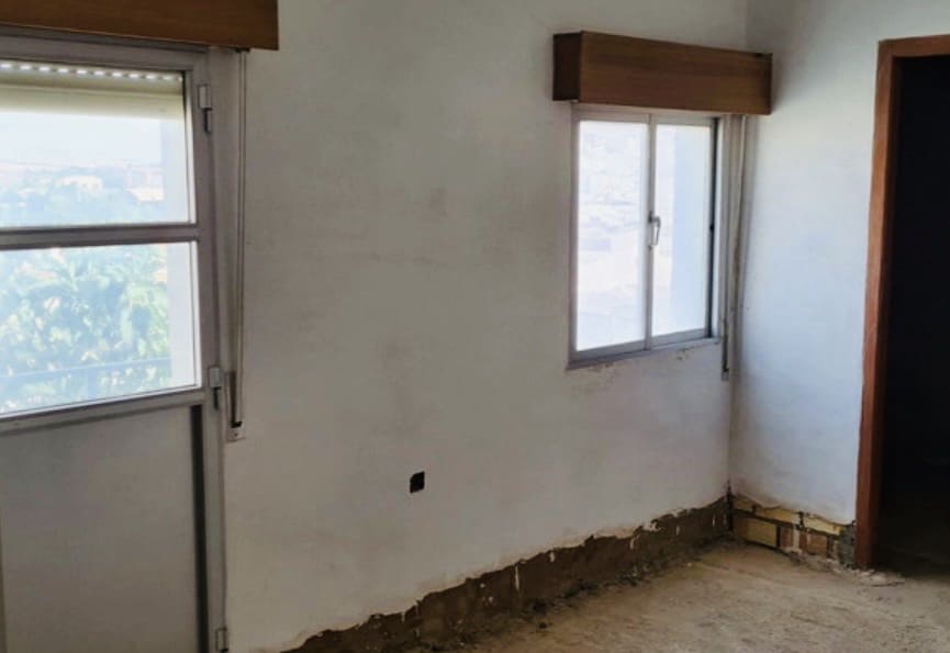 5 sovrum Hus till salu i Teba - 69 950 € (Ref: 9356462)