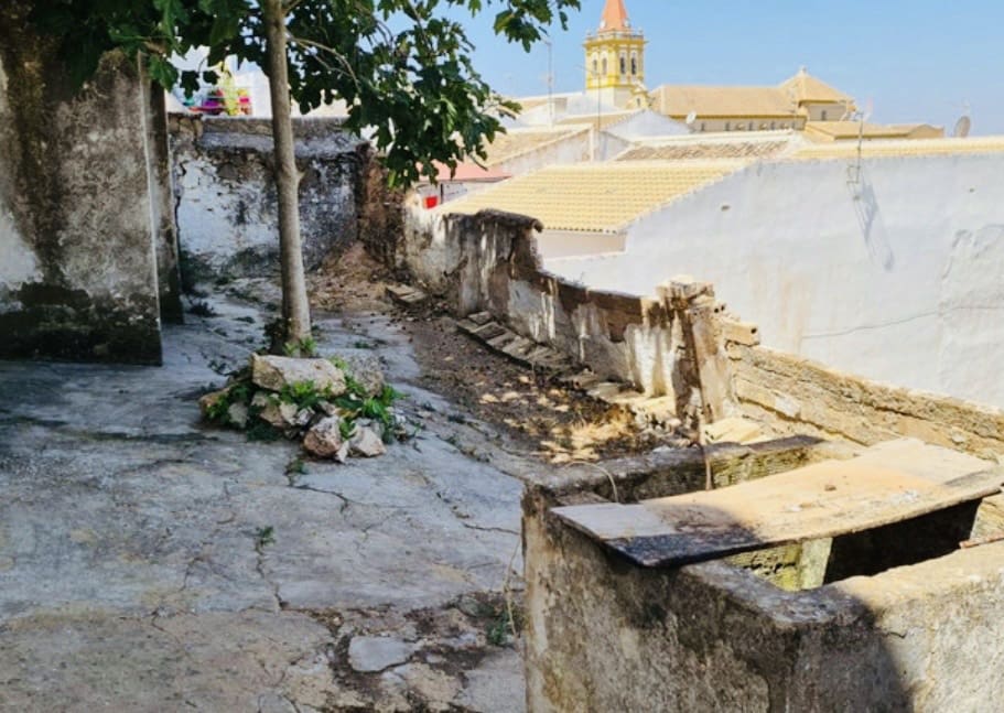 5 sovrum Hus till salu i Teba - 69 950 € (Ref: 9356462)