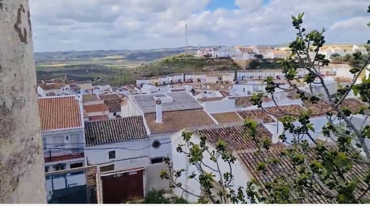 5 sovrum Hus till salu i Teba - 69 950 € (Ref: 9356462)