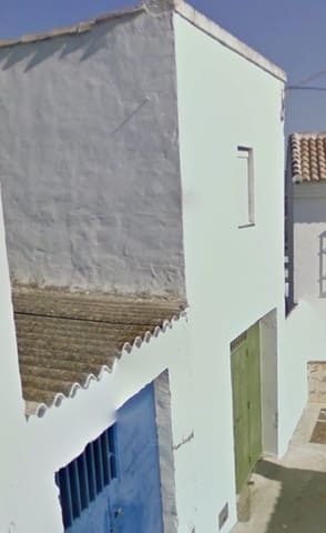 Huis te koop in Villanueva de Tapia - € 28.000 (Ref: 9384802)