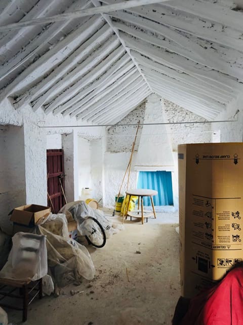 Huis te koop in Villanueva de Tapia - € 25.000 (Ref: 9384806)