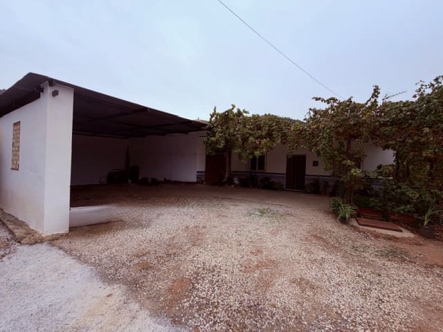 4 soveværelse Finca/Landehus til salg i Cutar - € 265.000 (Ref: 9388164)