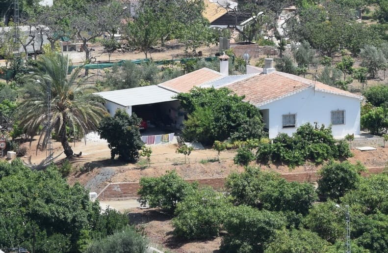 4 soveværelse Finca/Landehus til salg i Cutar - € 265.000 (Ref: 9388164)