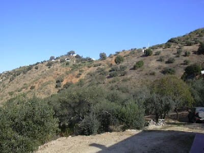 3 sypialnia Finka/Dom wiejski na sprzedaż w Colmenar z basenem - 165 000 € (Ref: 9388165)