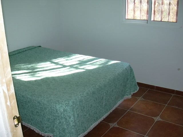 3 sypialnia Finka/Dom wiejski na sprzedaż w Colmenar z basenem - 165 000 € (Ref: 9388165)