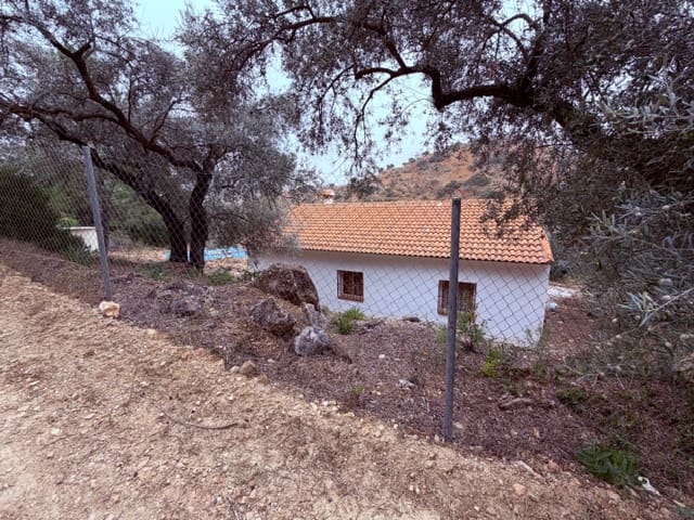 3 sypialnia Finka/Dom wiejski na sprzedaż w Colmenar z basenem - 165 000 € (Ref: 9388165)