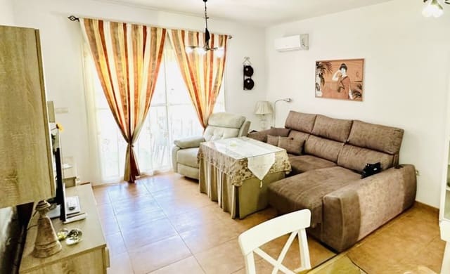 3 soveværelse Villa til salg i Humilladero med swimmingpool garage - € 199.000 (Ref: 9396796)