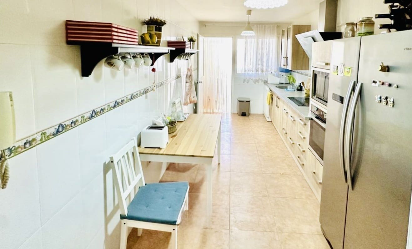 3 camera da letto Villa in vendita in Humilladero con piscina garage - 199.000 € (Rif: 9396796)