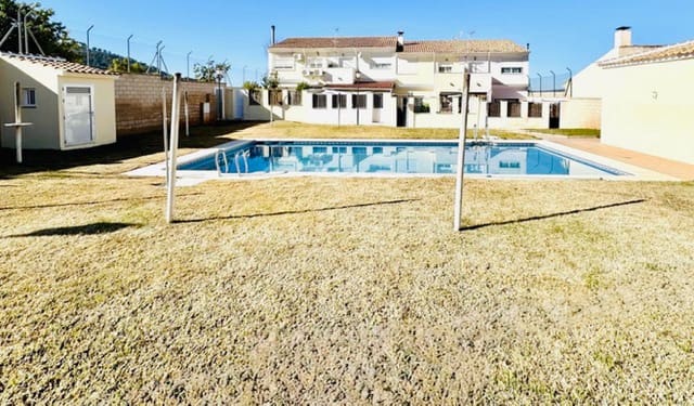 3 camera da letto Villa in vendita in Humilladero con piscina garage - 199.000 € (Rif: 9396796)