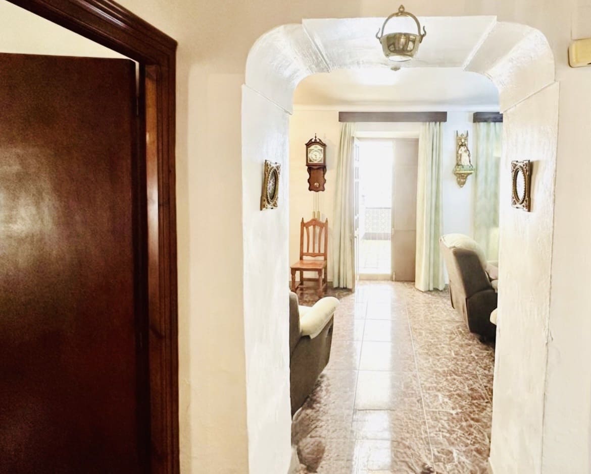 3 soveværelse Byhus til salg i Humilladero med garage - € 197.600 (Ref: 9396800)