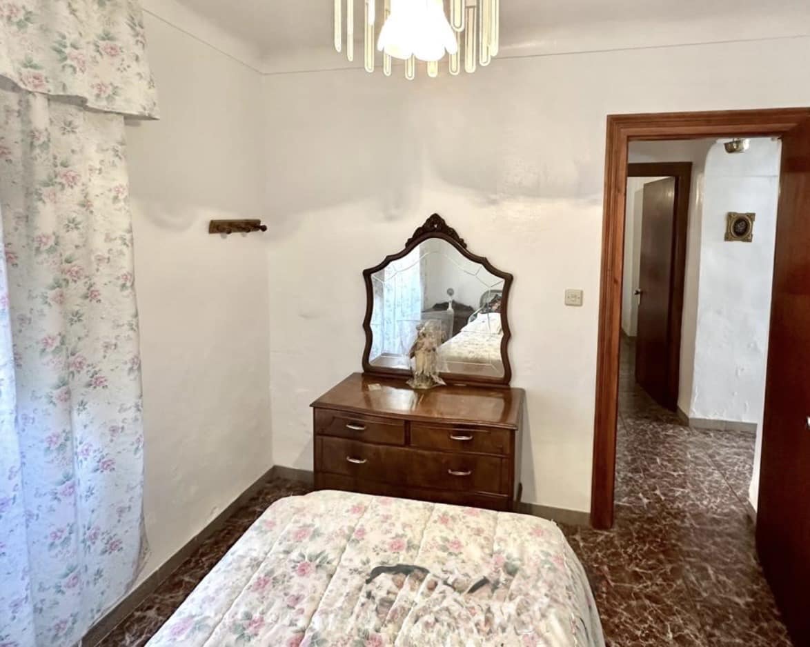 3 soveværelse Byhus til salg i Humilladero med garage - € 197.600 (Ref: 9396800)