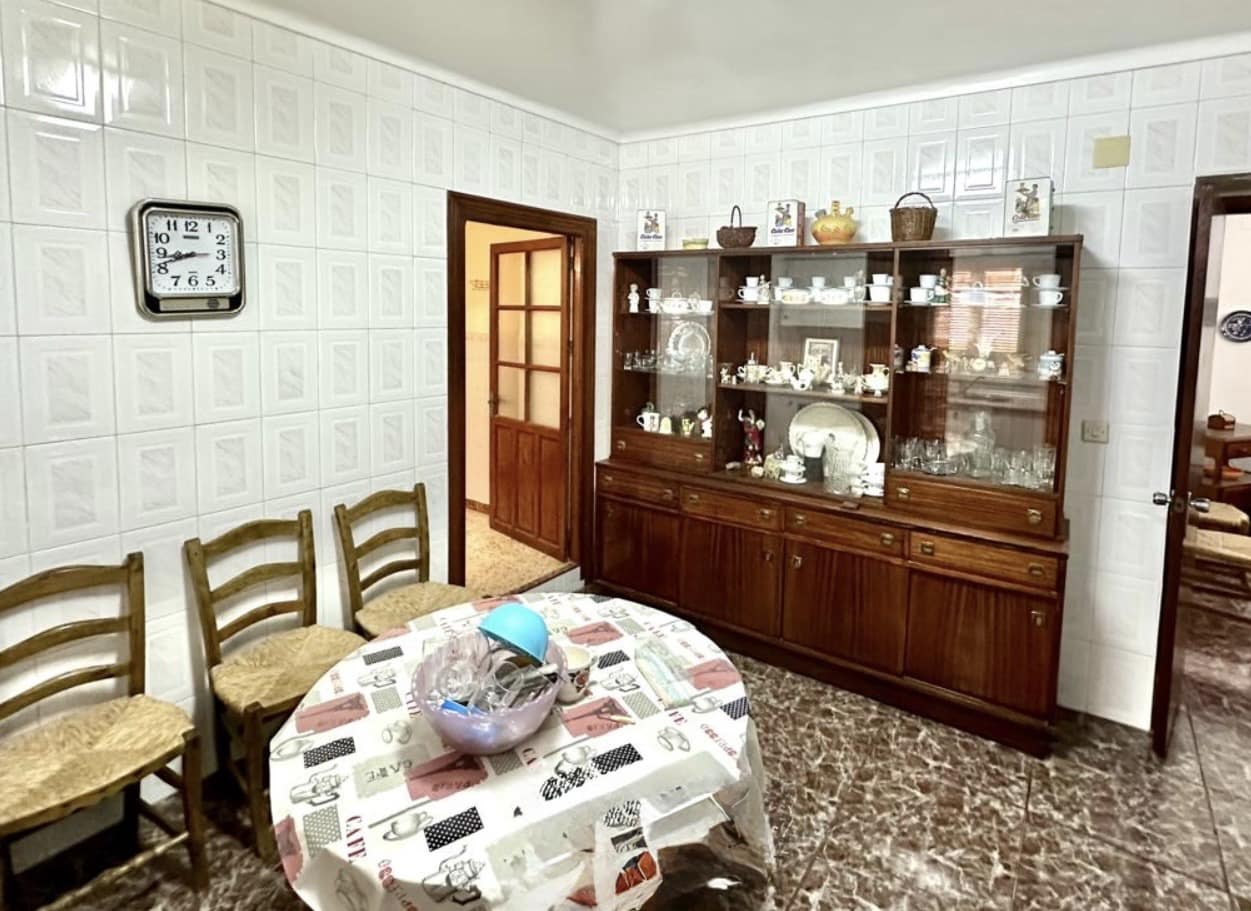 3 soveværelse Byhus til salg i Humilladero med garage - € 197.600 (Ref: 9396800)