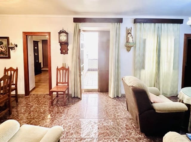 3 soveværelse Byhus til salg i Humilladero med garage - € 197.600 (Ref: 9396800)